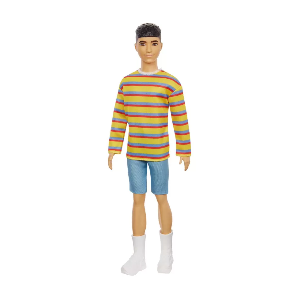 Barbie Muñecas^ Ken Fashionista Asiatico Con Camiseta A Rayas Oversized