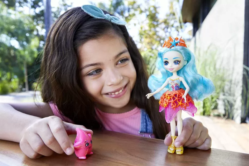Enchantimals Muñecas^Royal Ocean Kingdom Muneca Starla Starfish Con Mascota 4 Anos